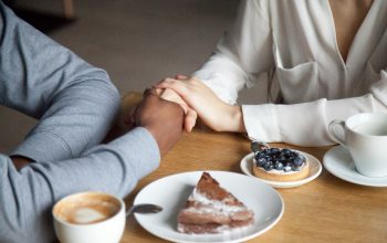 Permakluman Perselingkuhan